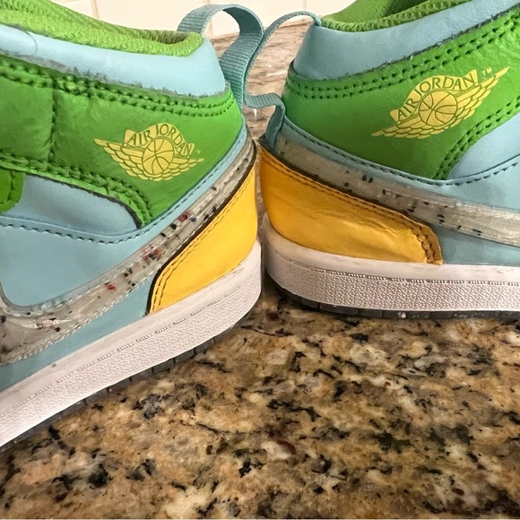 Nike Air Jordan 1 Mid PS 'Recycled Grind'  DX4370-400  Kids Size 1 - Picture 8 of 11